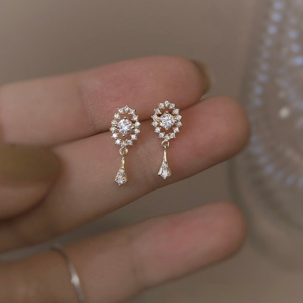 Sterling Silver French High-Quality Crystal Tassel